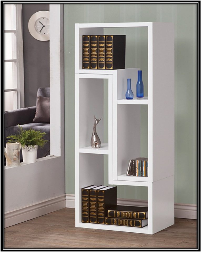 Keeping books safe: Book Case for homes